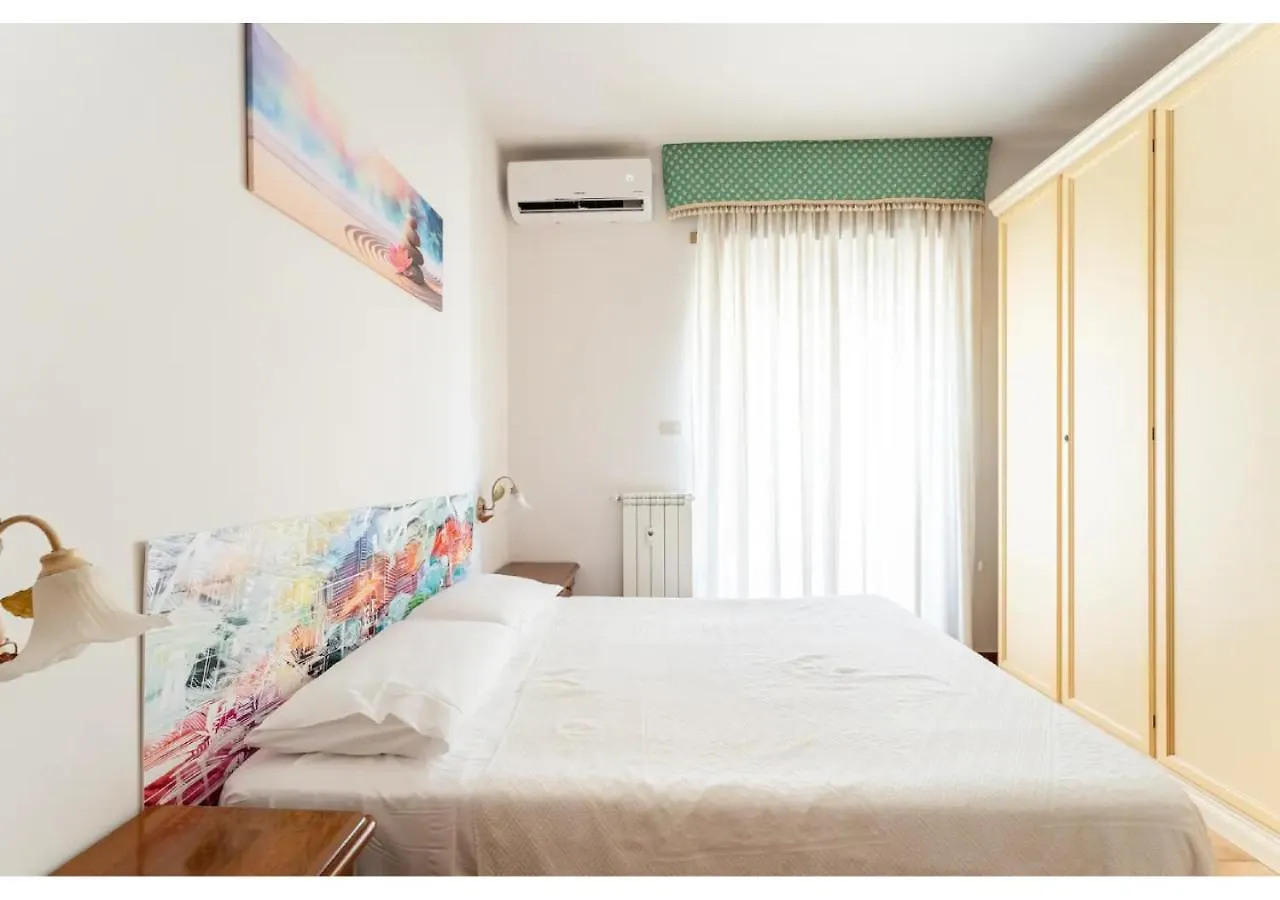 Tina'S House - Bright And Near Metro C Apartment Rome