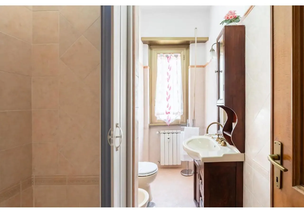 Tina'S House - Bright And Near Metro C Apartment Rome