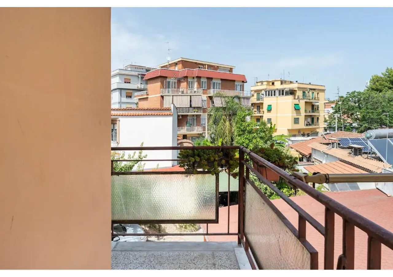 Tina'S House - Bright And Near Metro C Apartment Rome